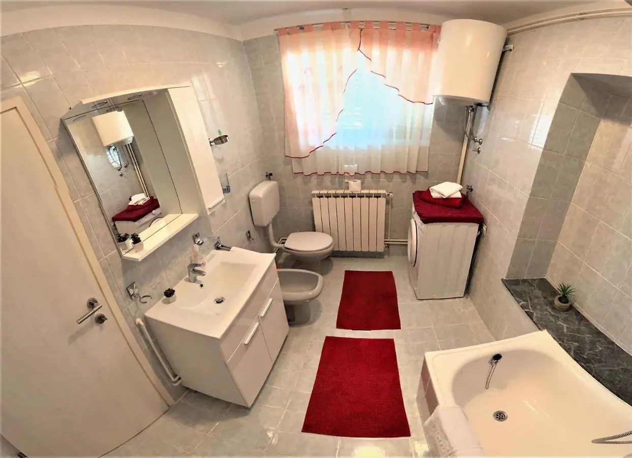 Apartment In Krsan 8830 0*,