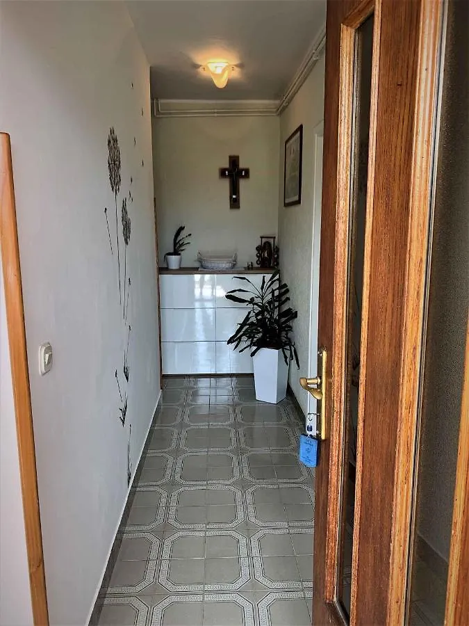 Apartment In Krsan 8830