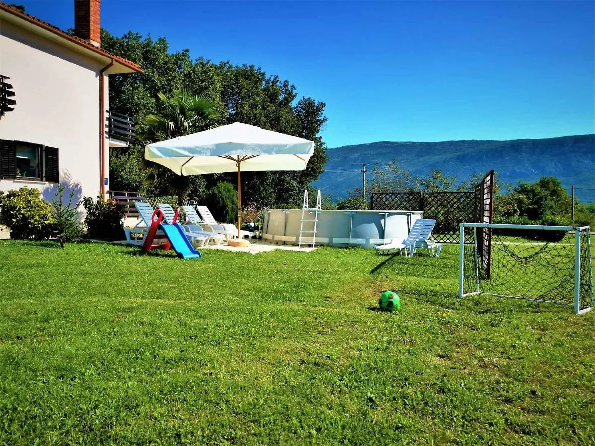 Apartment In Krsan 8830